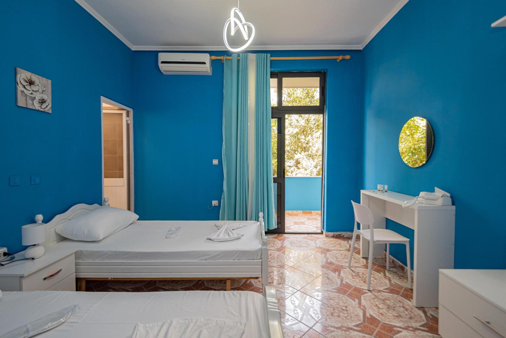 Vila Al3 Durres Exterior photo
