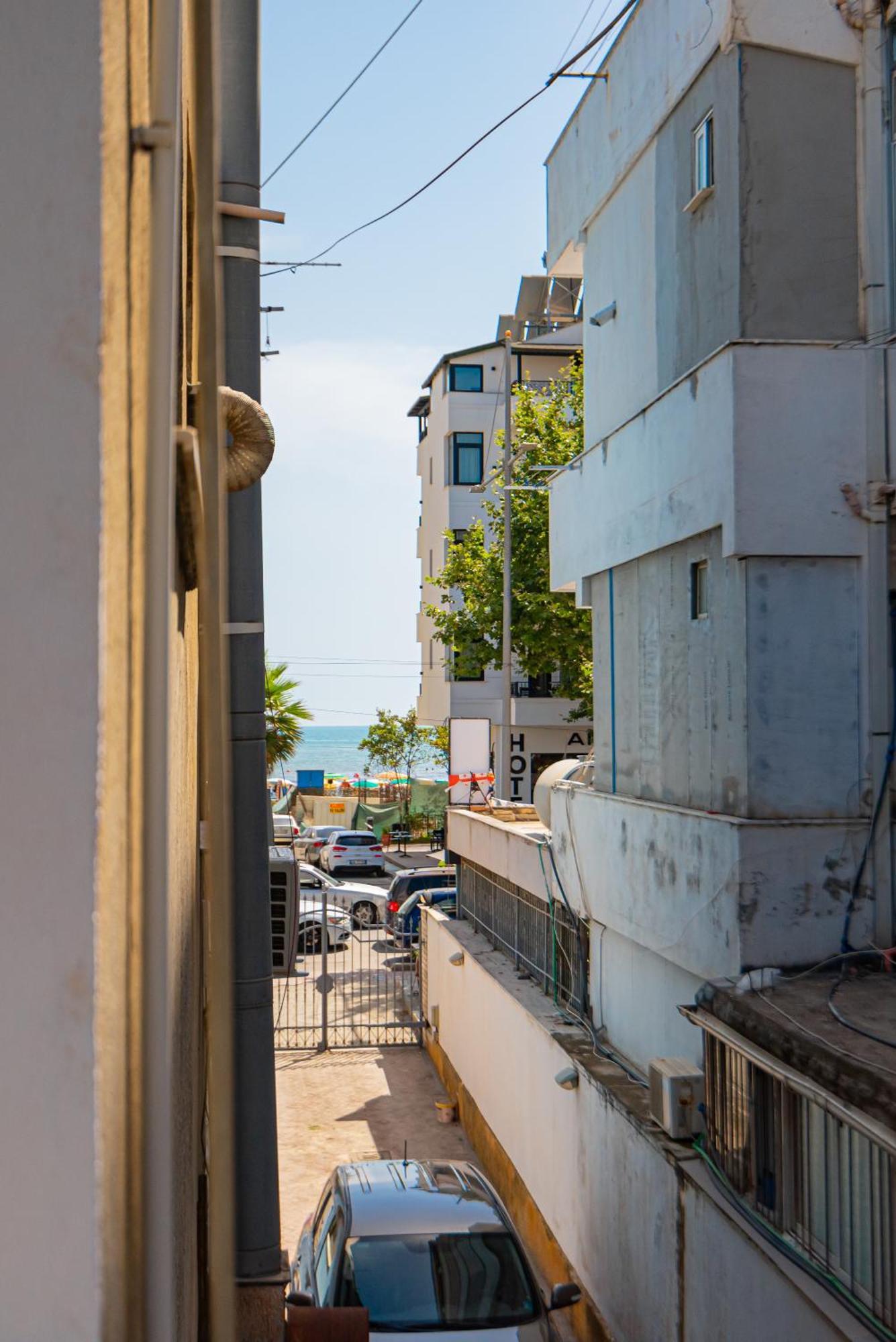 Vila Al3 Durres Exterior photo